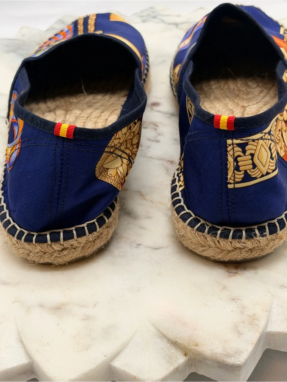 Respoke Designer Silk Espadrilles Women’s Sz 39 Navy Blue Multi Print Flat Shoes